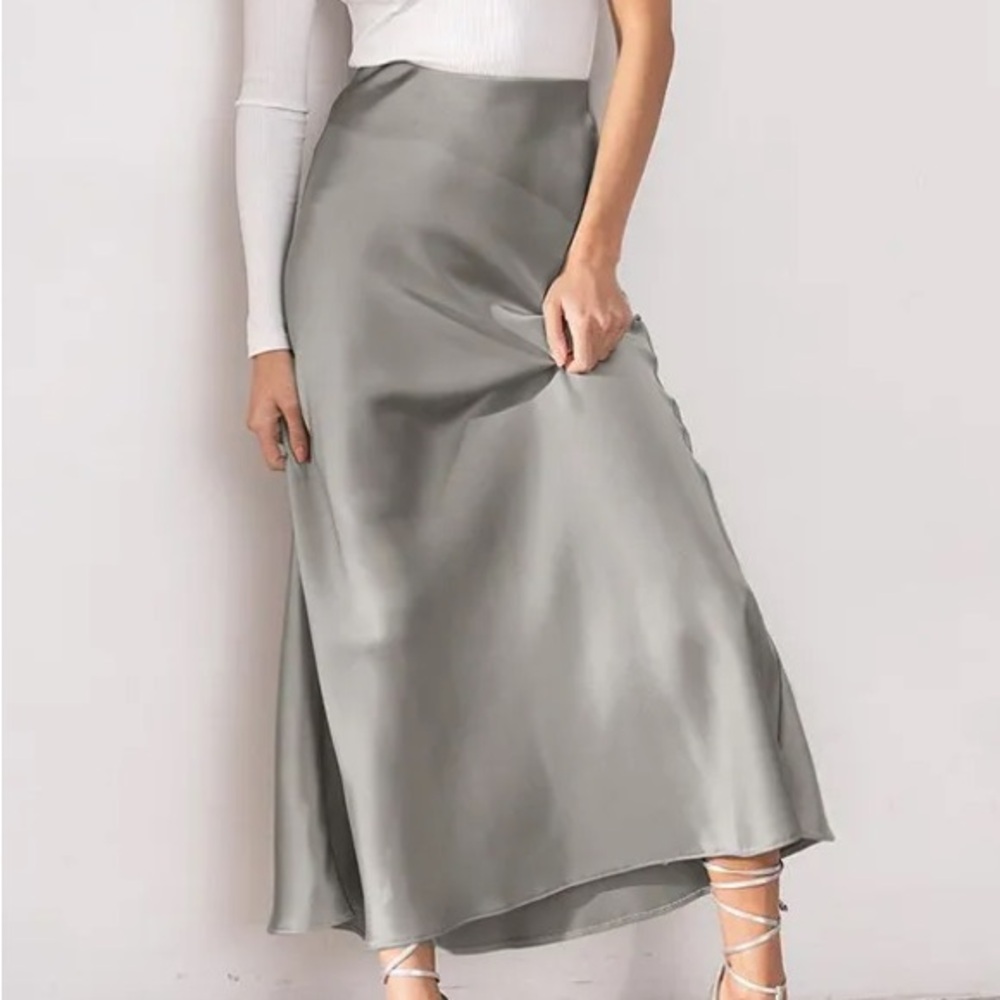 INC. International Concepts Vintage Silk Pencil Skirt